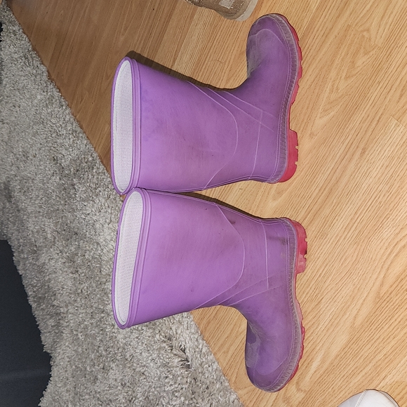 Rain boots - Picture 2 of 3
